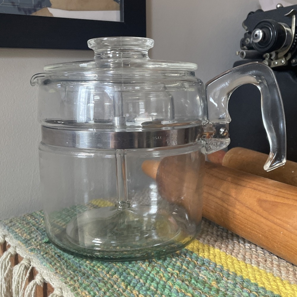 Pyrex Flameware 7756 B 6 Cup Percolator Complete Set One Chip